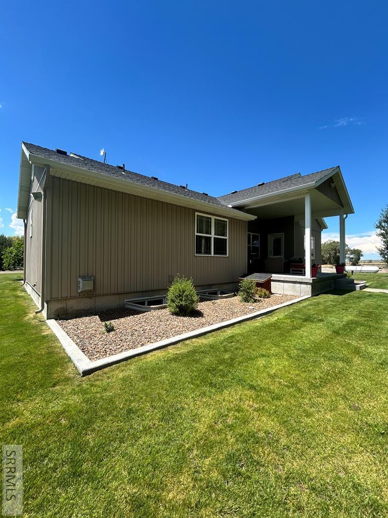 98 N 3250 E Property Photo 5