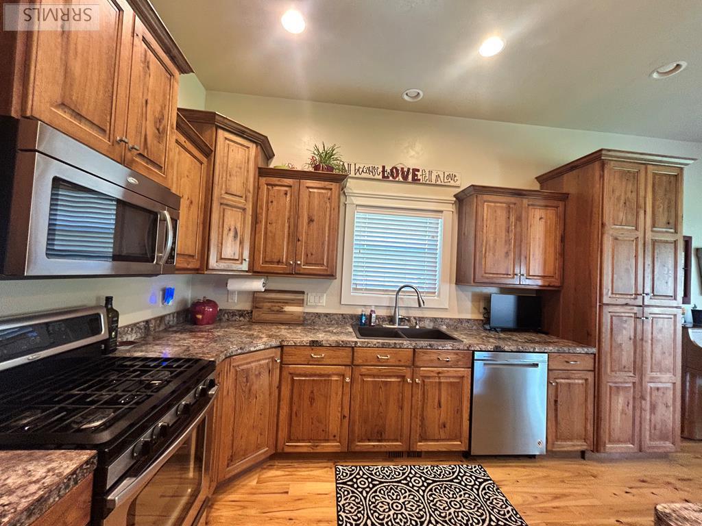 98 N 3250 E Property Photo 16