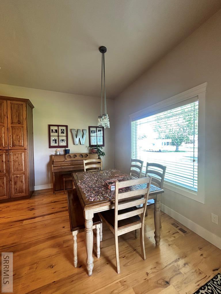 98 N 3250 E Property Photo 23