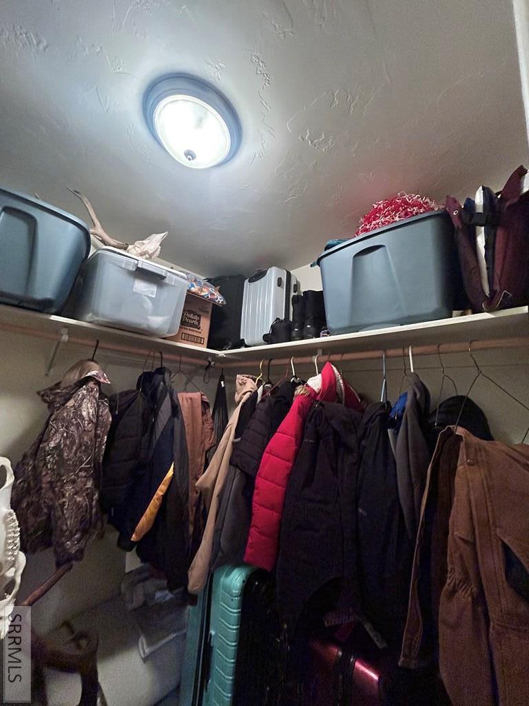 98 N 3250 E Property Photo 52