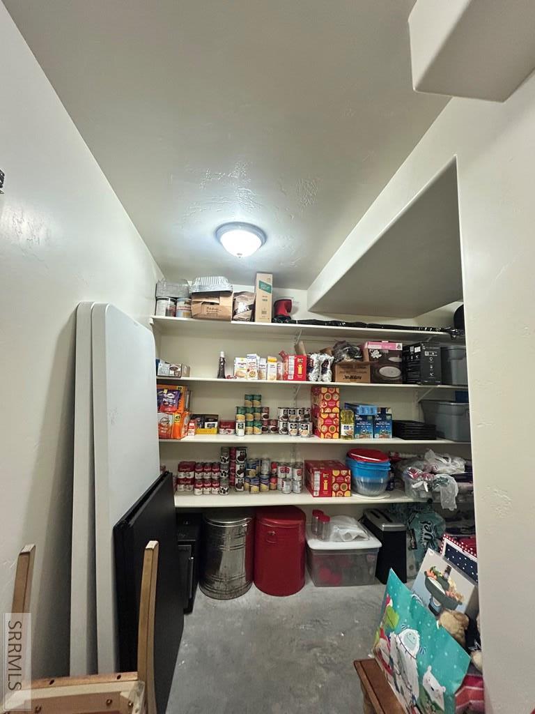 98 N 3250 E Property Photo 53