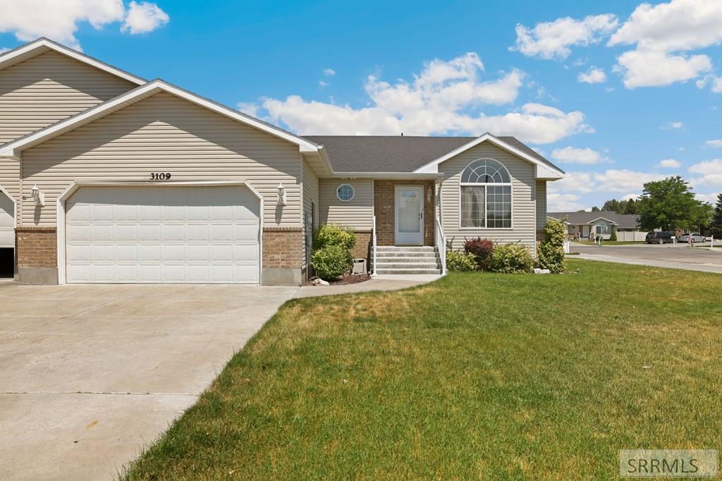 3109 Madeline Drive Property Photo 4