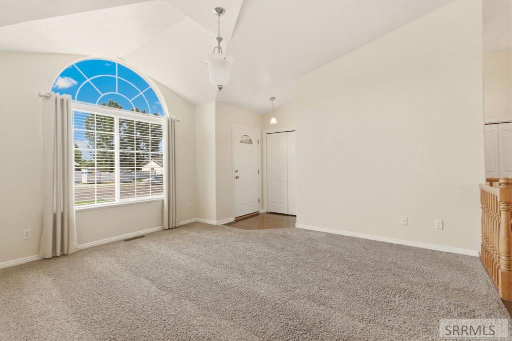 3109 Madeline Drive Property Photo 6