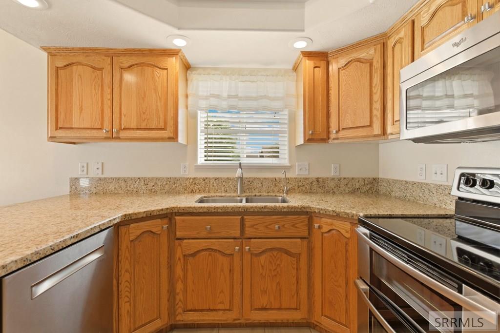 3109 Madeline Drive Property Photo 15