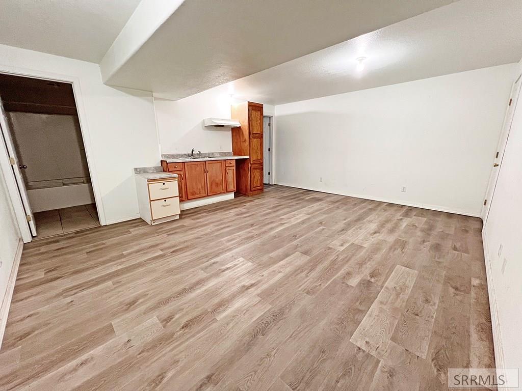 15 W Walker Street Property Photo 22