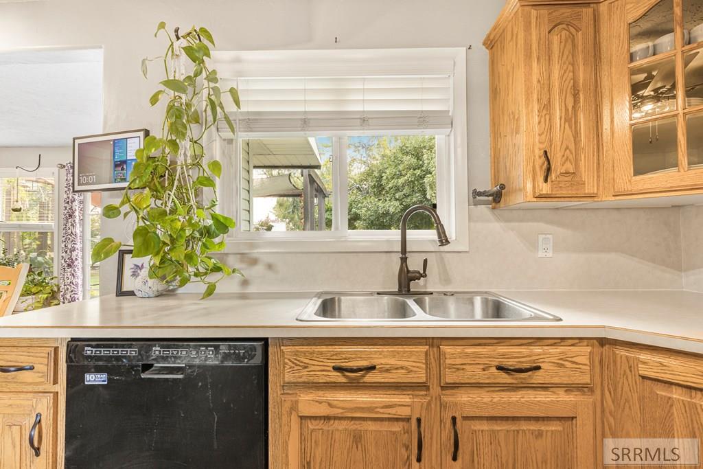 202 Fort Henry Loop Property Photo 12