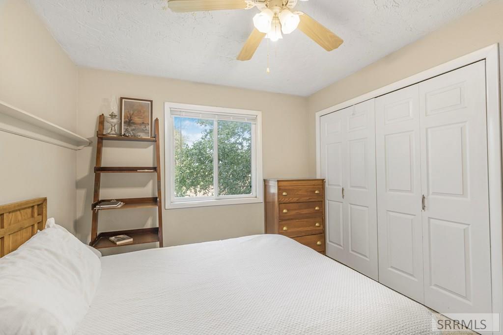 202 Fort Henry Loop Property Photo 31