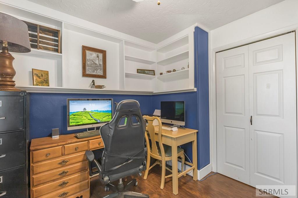 202 Fort Henry Loop Property Photo 33