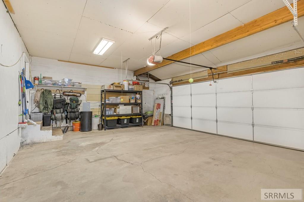 202 Fort Henry Loop Property Photo 46