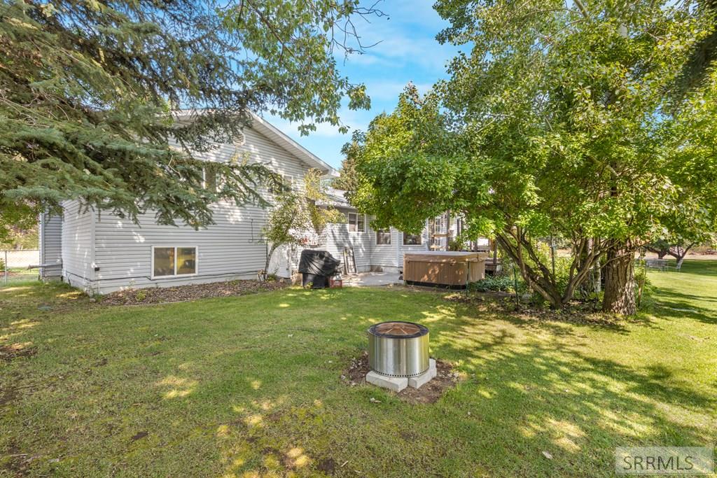 202 Fort Henry Loop Property Photo 48
