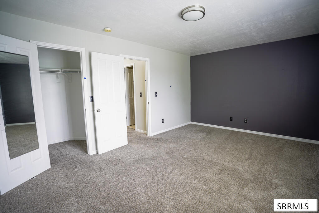 414 Pheasant Ridge Drive # D Property Photo 6