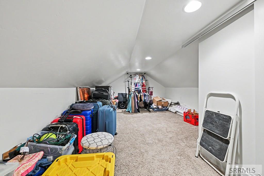 2638 Legends Circle Property Photo 30