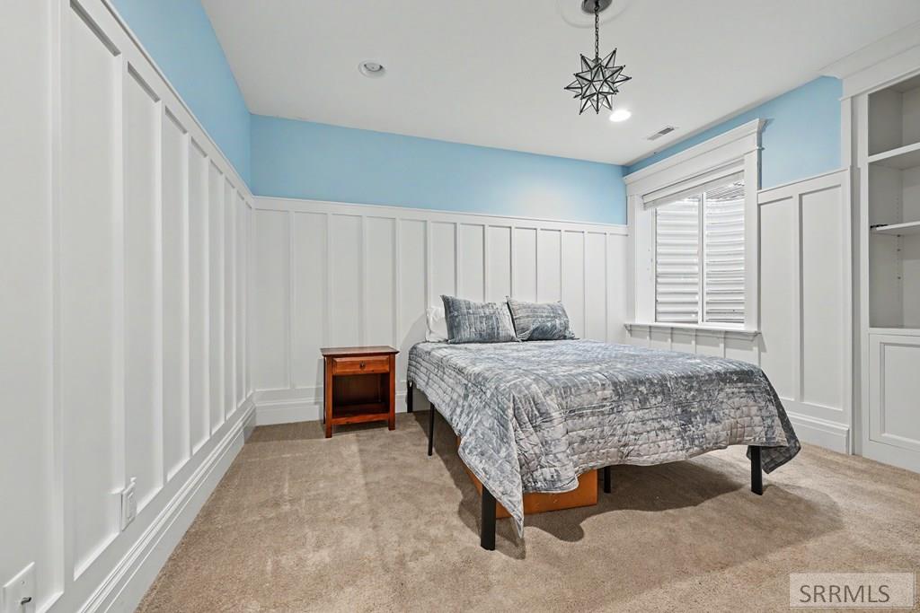 2638 Legends Circle Property Photo 41