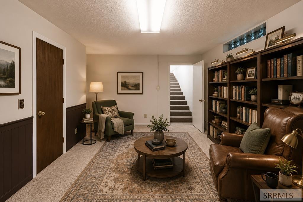 310 S 4th E Property Photo 50