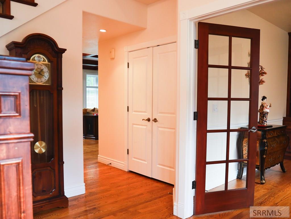 4865 Stanfield Lane Property Photo 17