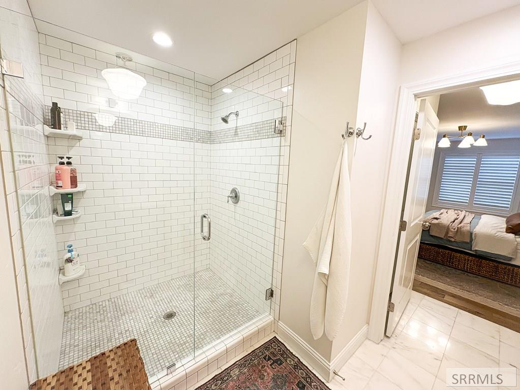 128 Charles Place Property Photo 12
