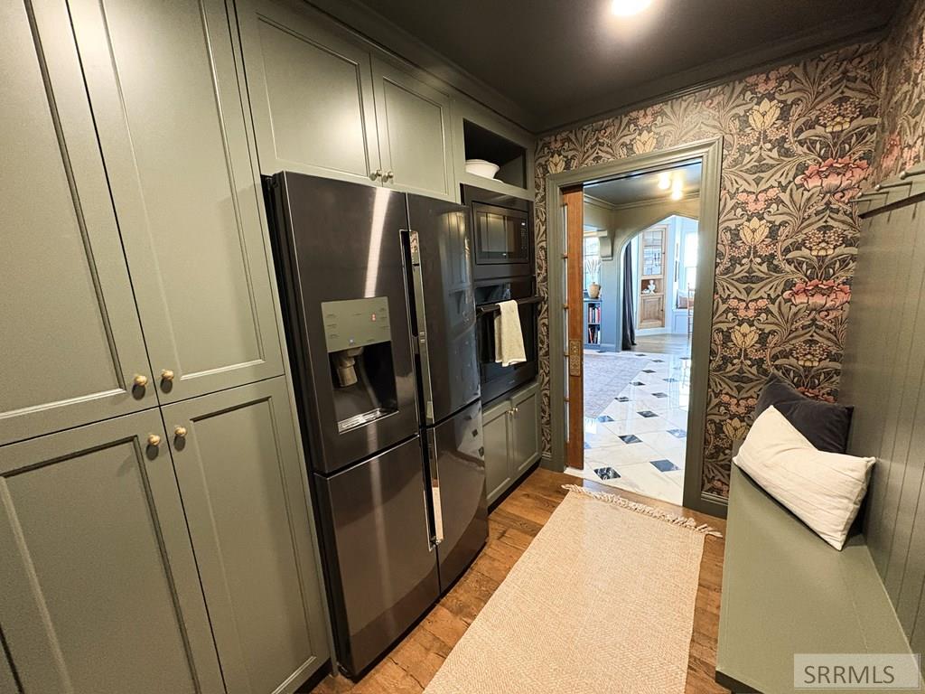 128 Charles Place Property Photo 23