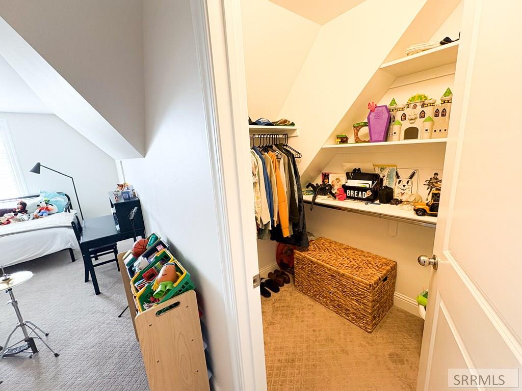 128 Charles Place Property Photo 28
