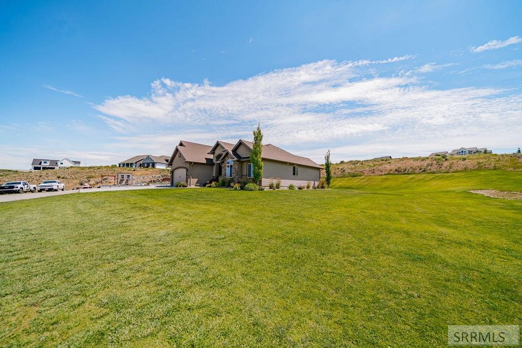 6566 E Big Bend Drive Property Photo 5