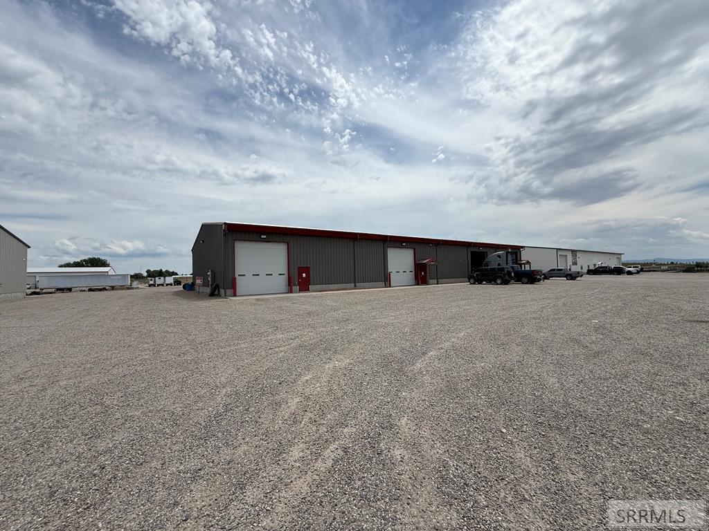 11140 Moonbeam Drive Property Photo 2