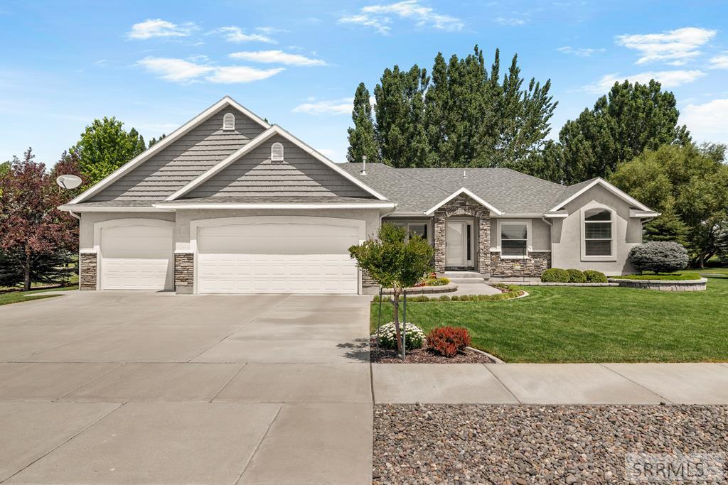 916 Oak Hill Way Property Photo 1