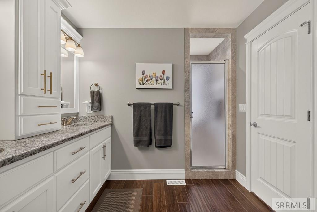 916 Oak Hill Way Property Photo 34