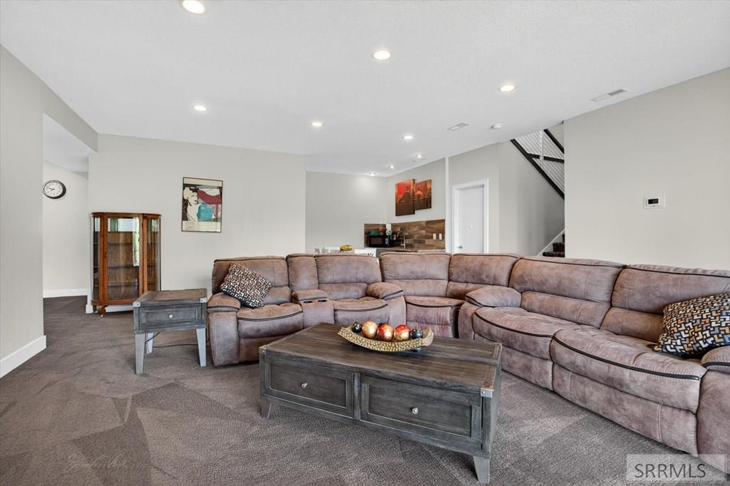 1636 Surprise Valley Road Property Photo 34