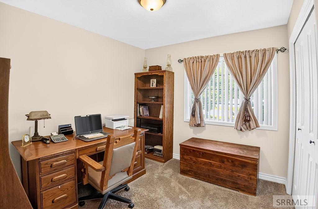 4383 E Benson Avenue Property Photo 15