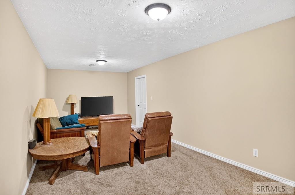 4383 E Benson Avenue Property Photo 27