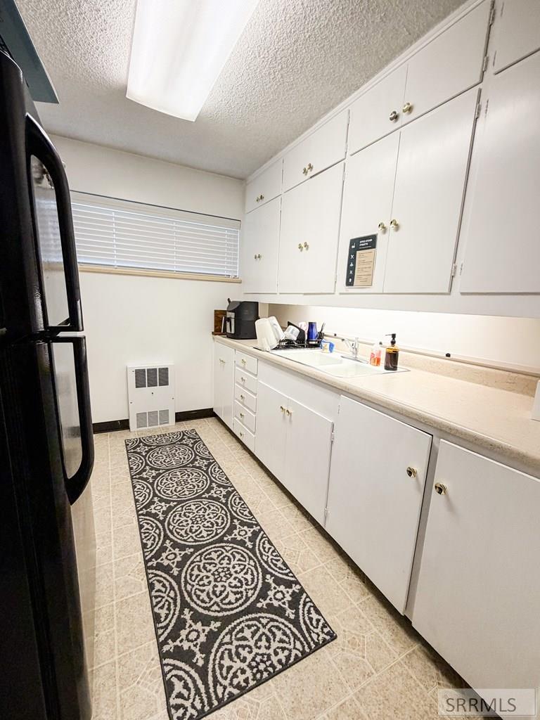 890 Oxford Drive Property Photo 26