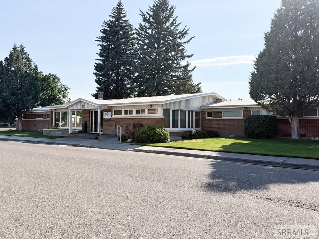 890 Oxford Drive Property Photo 66