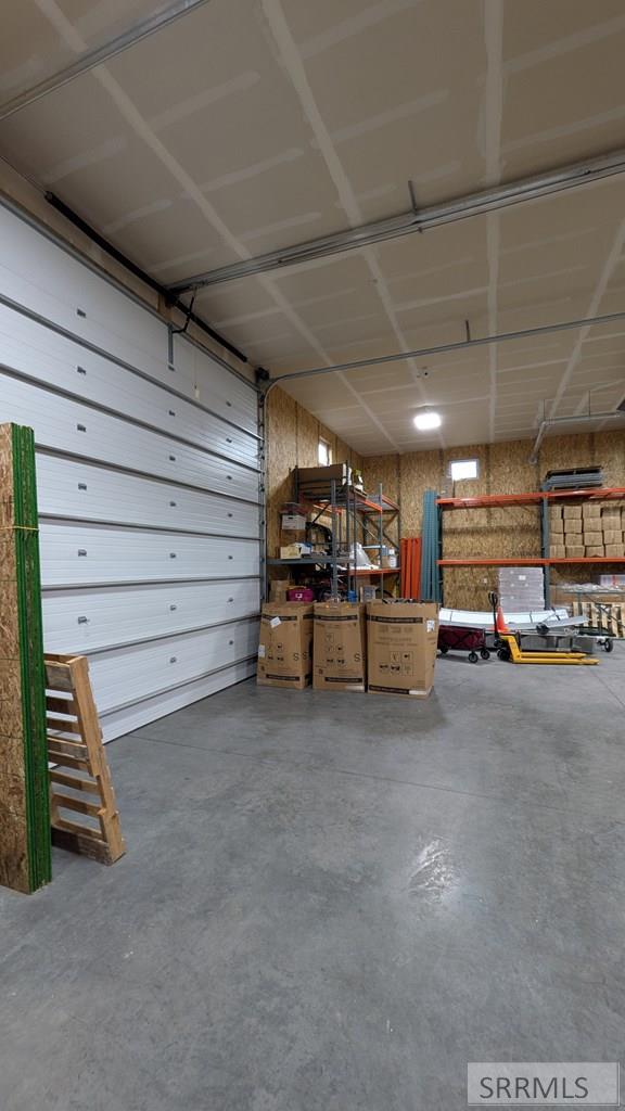 573 Business Loop Property Photo 2