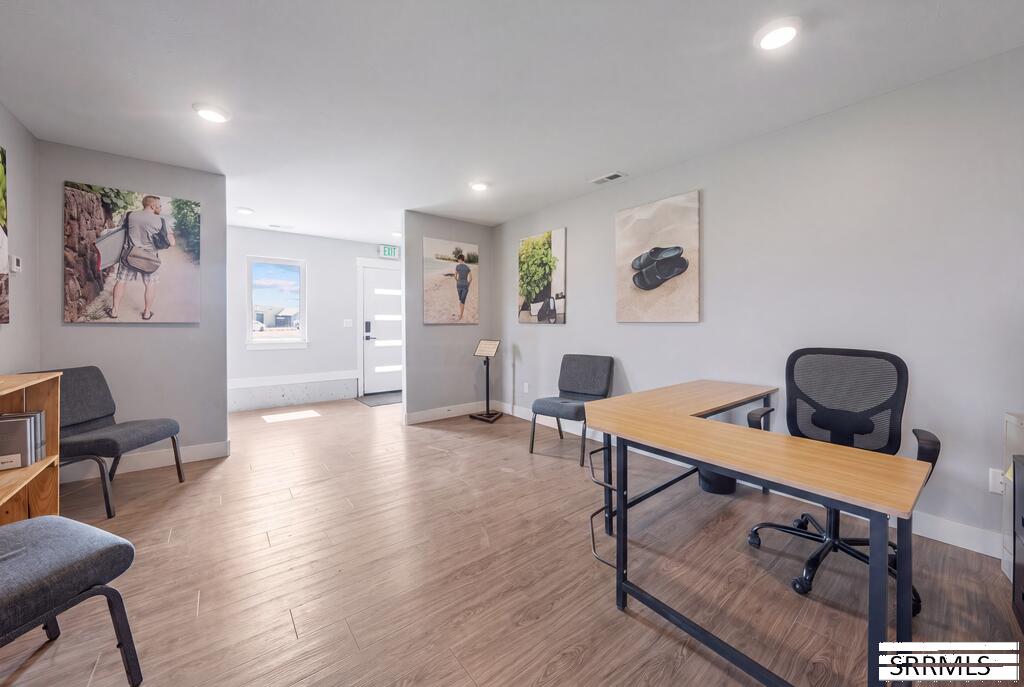 573 Business Loop Property Photo 3