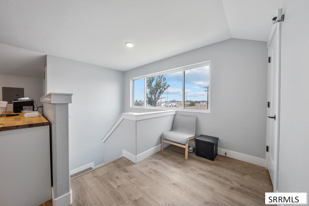 573 Business Loop Property Photo 14