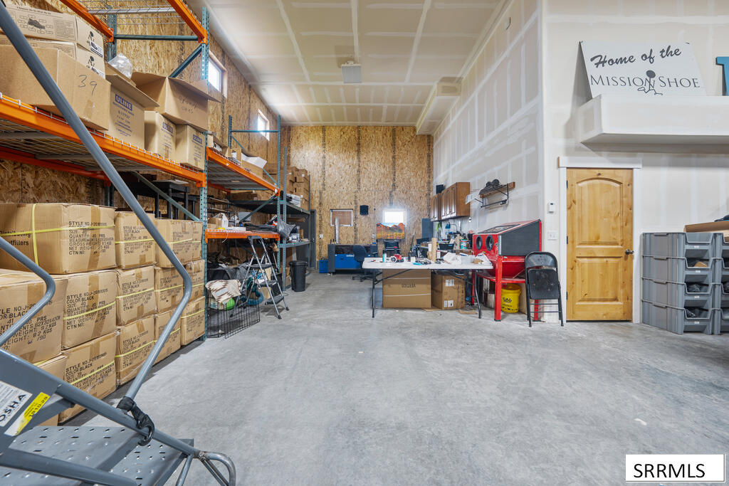 573 Business Loop Property Photo 15