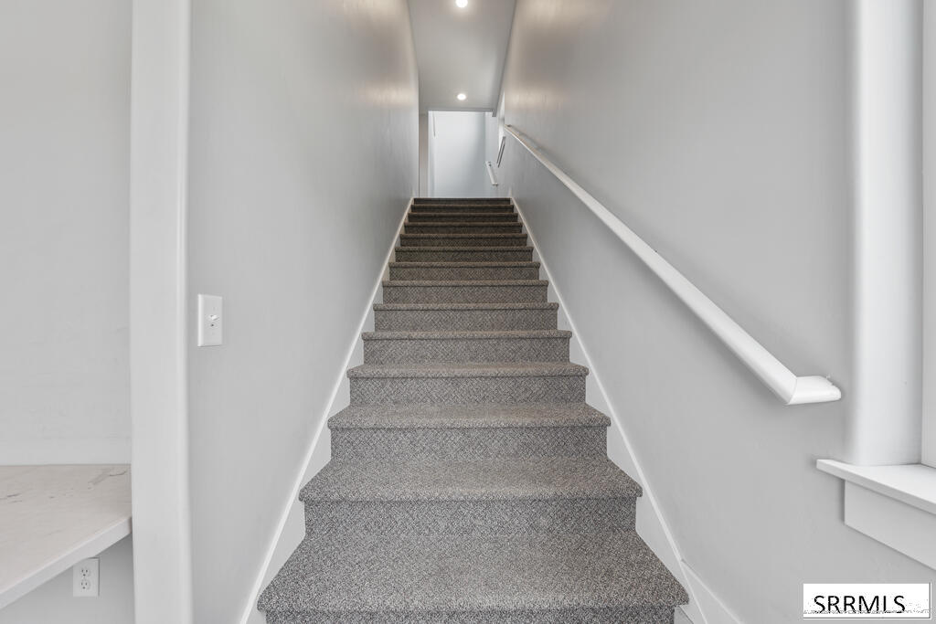 573 Business Loop Property Photo 18