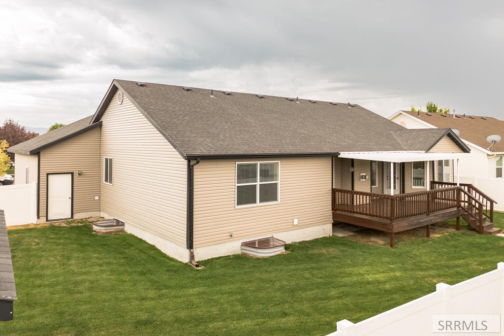 4909 Sabrina Property Photo 46