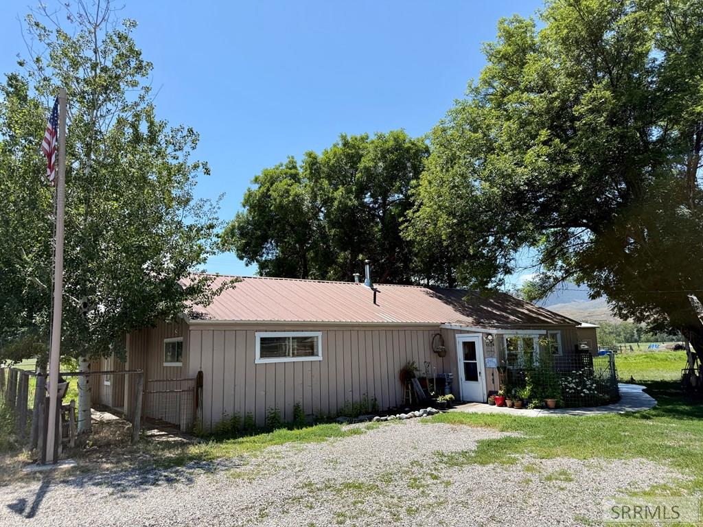 2 Hammon Drive Property Photo 8