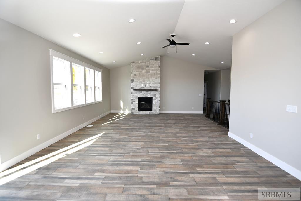 3789 E 194 N Property Photo 4