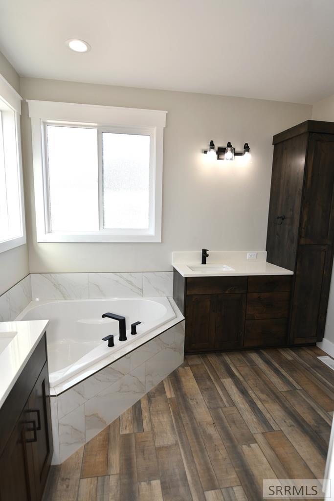 3789 E 194 N Property Photo 27
