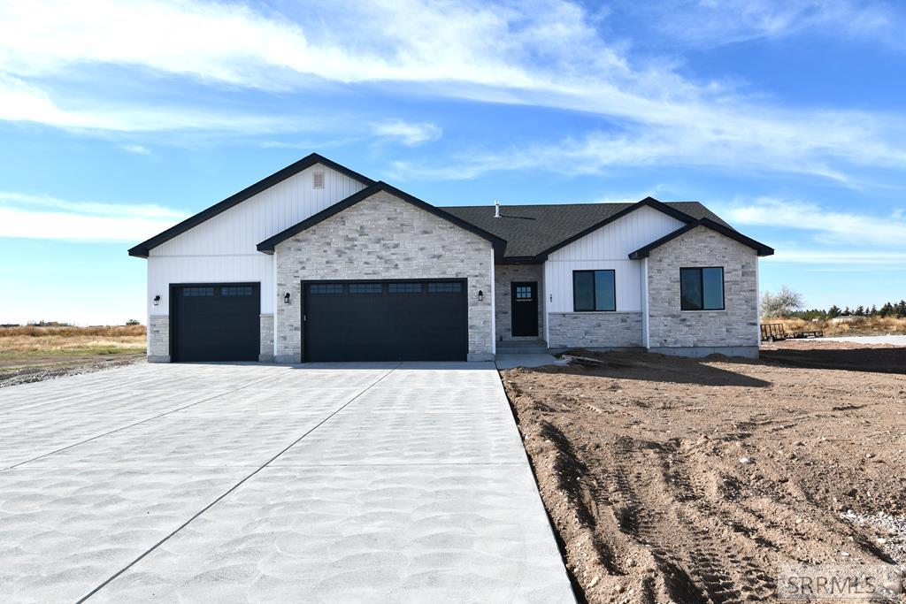 3789 E 194 N Property Photo 32