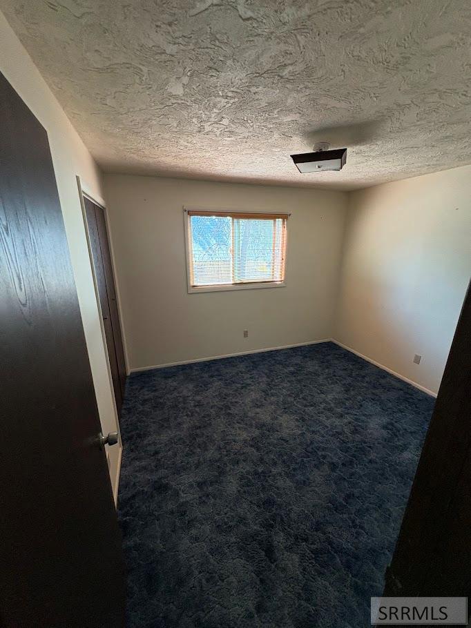 880 1st Street Property Photo 17