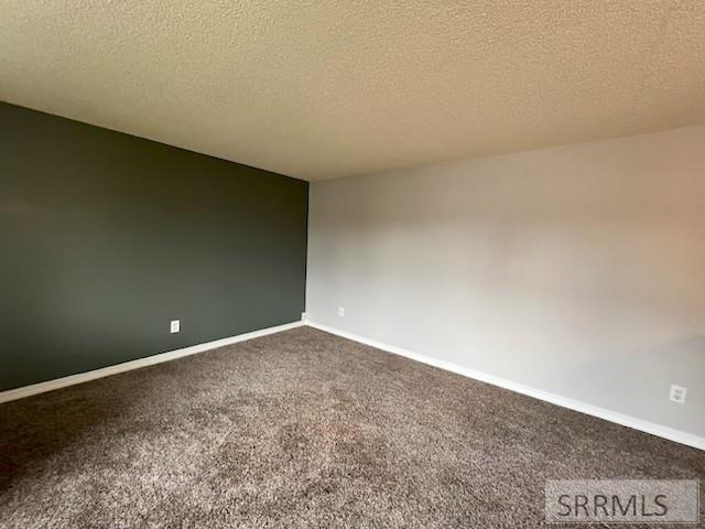 586 Boyd Property Photo 10