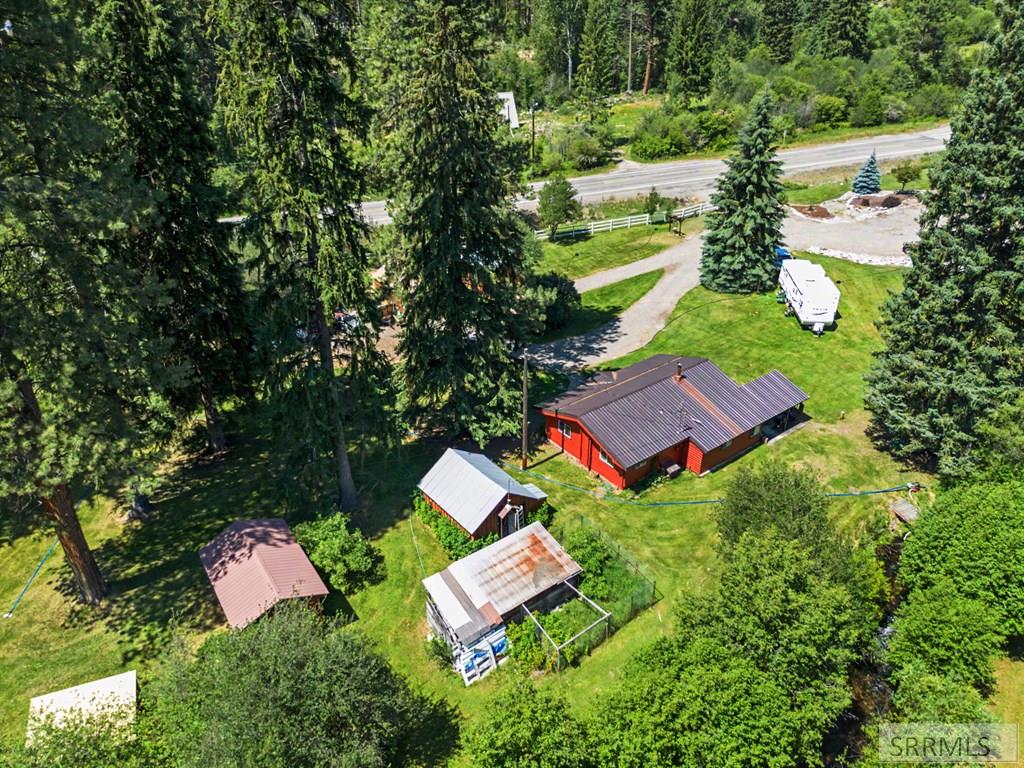 3127 N Highway 93 Property Photo 10