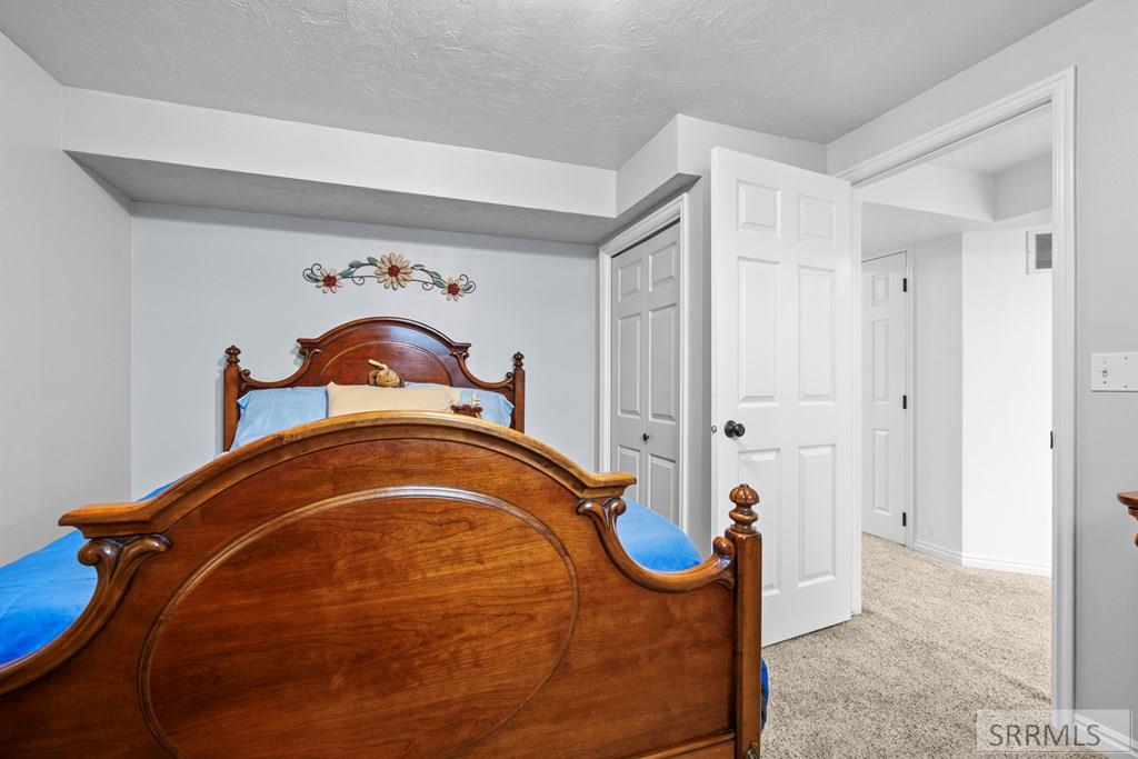 190 W 4 N Property Photo 34