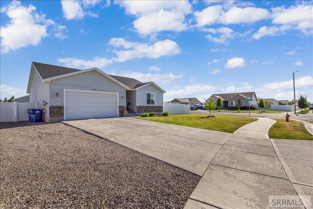 3974 E Hyrum Drive Property Photo 29