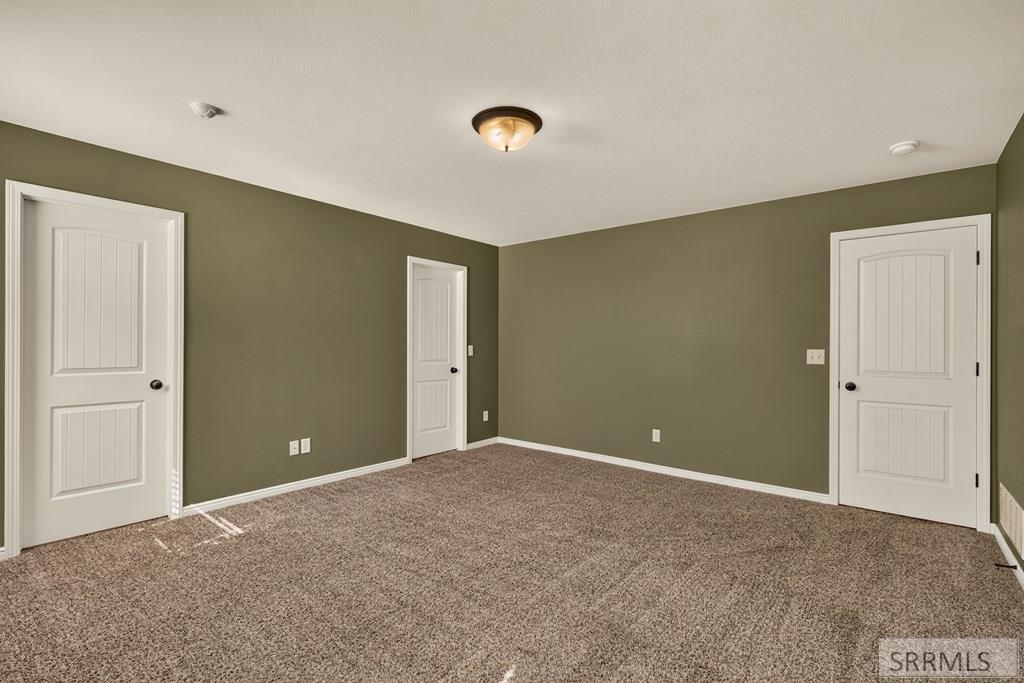3881 E Clearfield Lane Property Photo 17