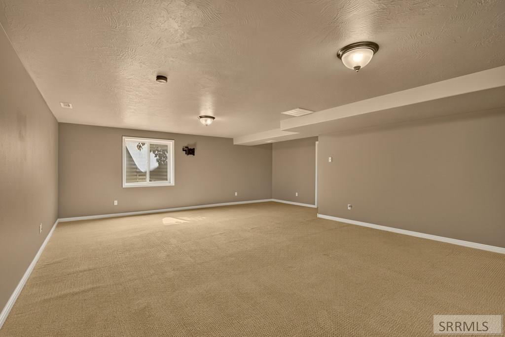 3881 E Clearfield Lane Property Photo 21