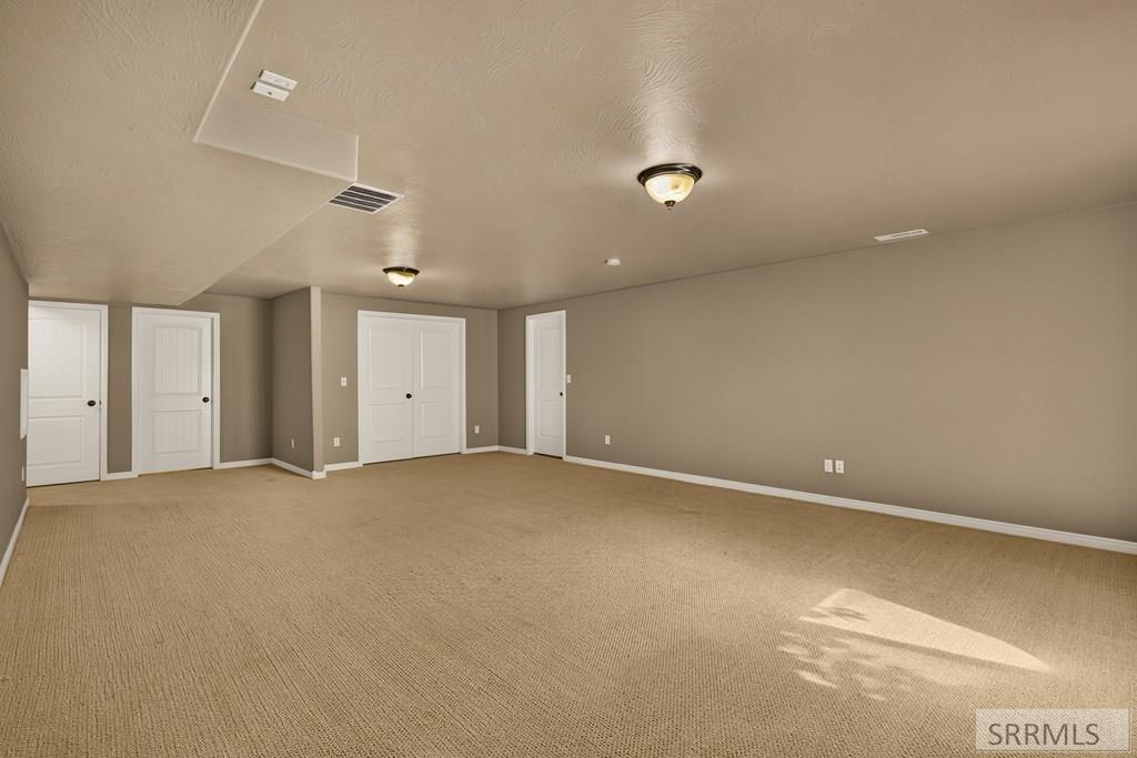 3881 E Clearfield Lane Property Photo 22