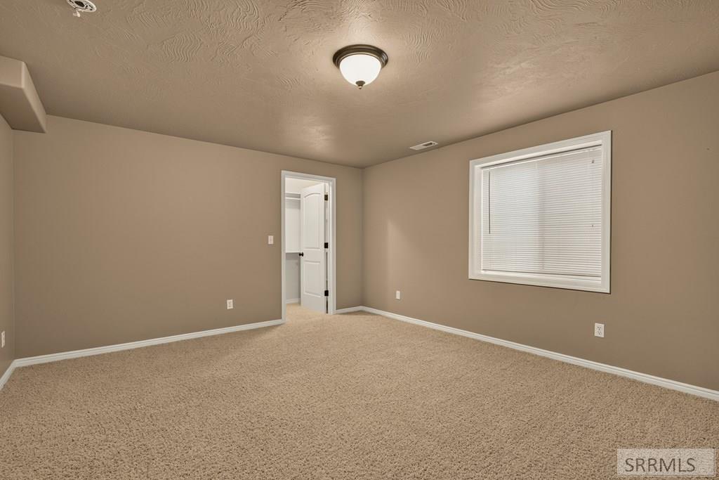 3881 E Clearfield Lane Property Photo 33